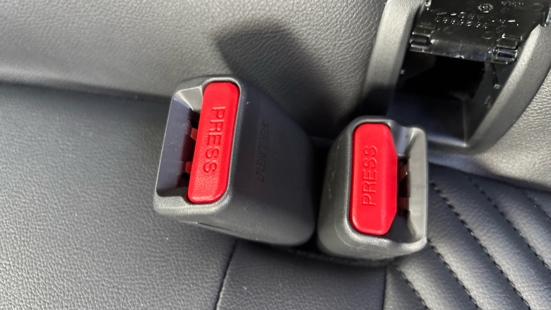 Nissan Juke 1.6 Hybrid Tekna 5dr Auto Hybrid Hatchback